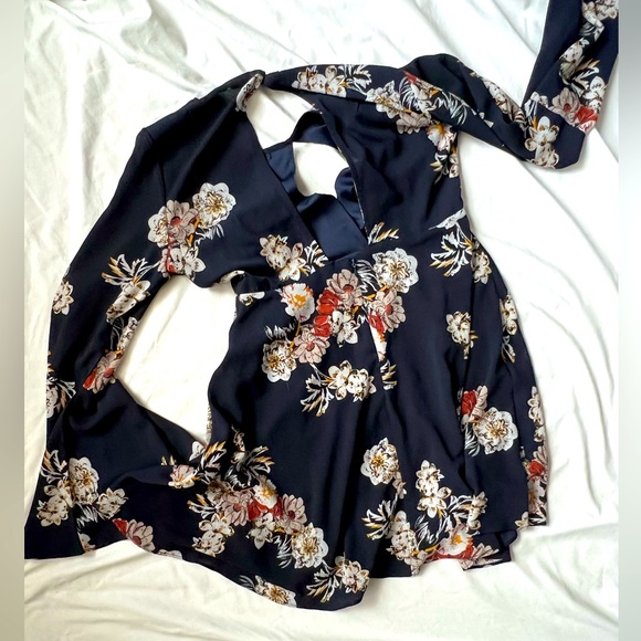 Navy Floral Cocktail Dress - Picture 4 of 6